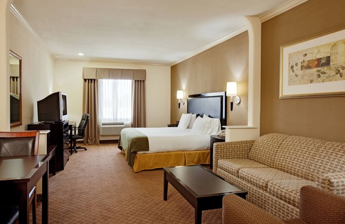 La Porte Hotel | Holiday Inn Express Hotel & Suites La Porte, an IHG Hotel