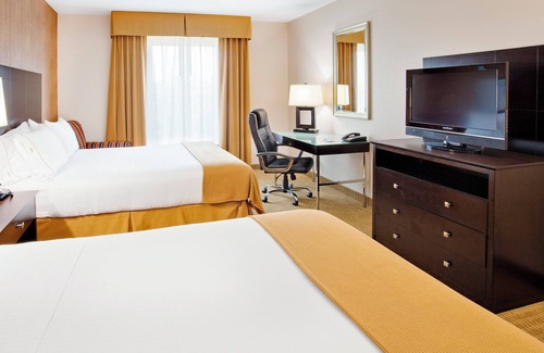 Lebanon Hotel | Holiday Inn Express Hotel & Suites Lebanon by IHG
