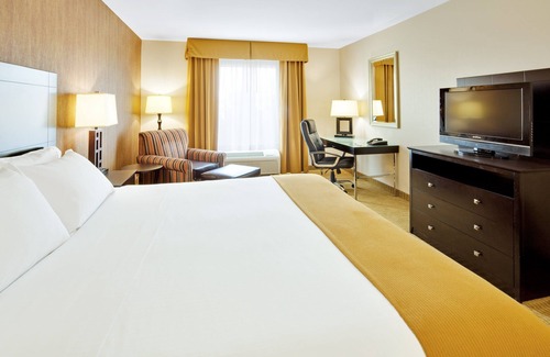 Lebanon Hotel | Holiday Inn Express Hotel & Suites Lebanon by IHG