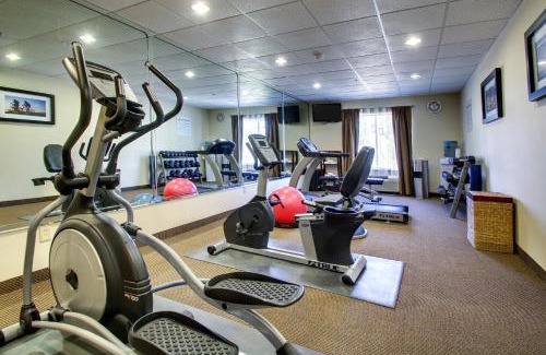 Boys Ranch Hotel | Holiday Inn Express Hotel & Suites Live Oak by IHG