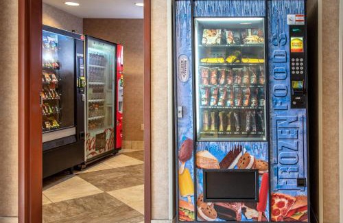 South Richland Hotel | Holiday Inn Express Hotel & Suites Richland