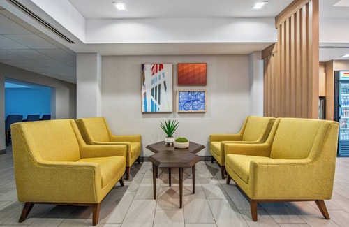 Sorrento Valley Hotel | Holiday Inn Express Hotel & Suites San Diego-Sorrento Valley by IHG