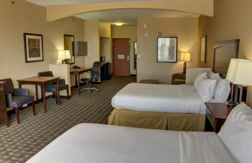 Texarkana Hotel | Holiday Inn Express Hotel & Suites Texarkana East by IHG