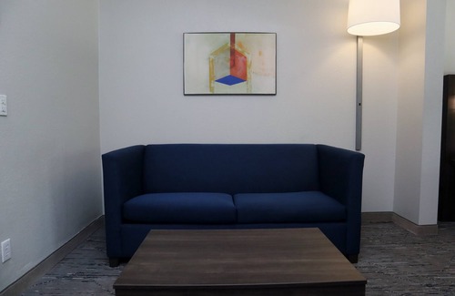 Zachary Hotel | Holiday Inn Express Hotel & Suites Baton Rouge North by IHG