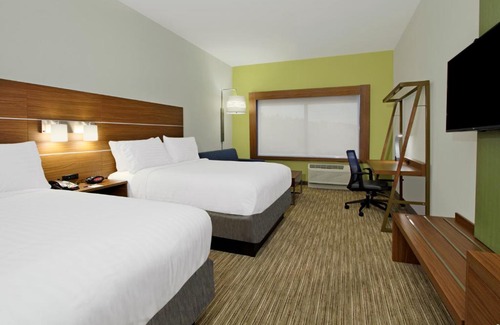 Jasper Hotel | Holiday Inn Express Jasper by IHG