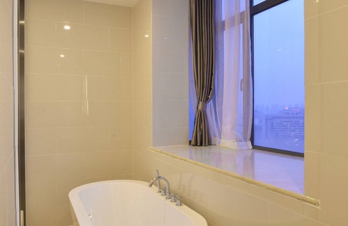 Lixia District Hotel | Holiday Inn Express Jinan Exhibition Center by IHG