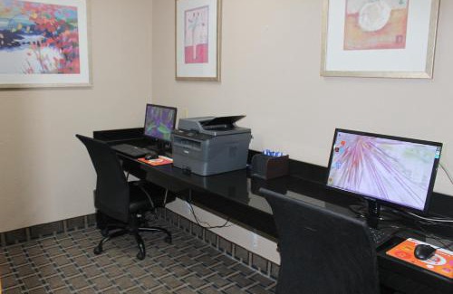 Kansas City Hotel | Holiday Inn Express Kansas City Liberty Missouri by IHG