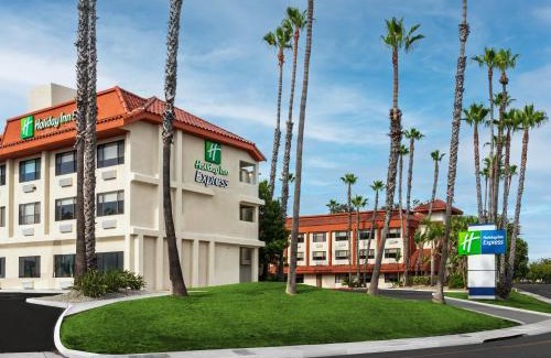 Lincoln Acres Hotel | Holiday Inn Express La Mesa Near SDSU by IHG