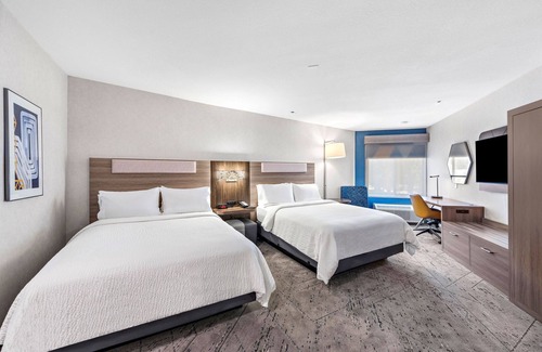 La Mesa Hotel | Holiday Inn Express La Mesa Near SDSU by IHG