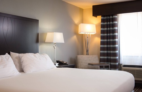 Le Claire Hotel | Holiday Inn Express Le Claire Riverfront-Davenport by IHG