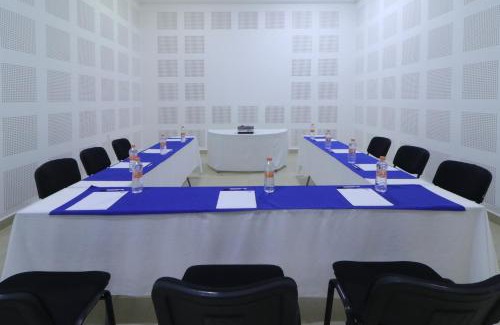 Manzanillo Hotel | Holiday Inn Express Manzanillo by IHG