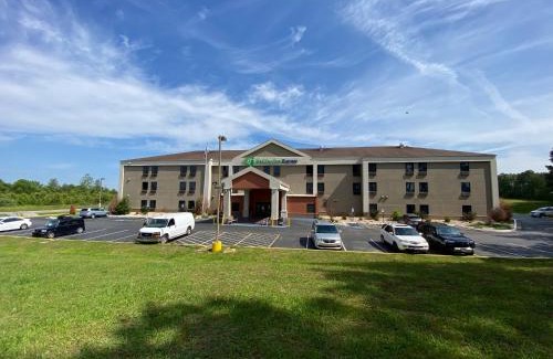 Metropolis Hotel | Holiday Inn Express Metropolis by IHG