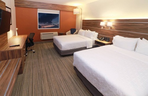 Monterrey Centro Hotel | Holiday Inn Express Monterrey Fundidora by IHG