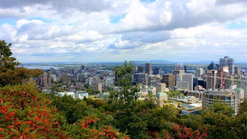 Saint-Laurent Hotel | Holiday Inn Express Montreal Airport - St-Laurent by IHG