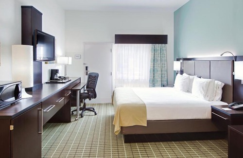 Monticello Hotel | Holiday Inn Express Monticello by IHG