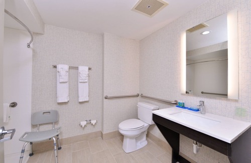 Mystic Hotel | Holiday Inn Express Mystic by IHG