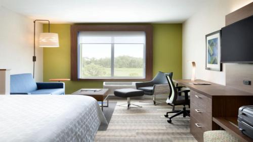 New Rochelle Hotel | Holiday Inn Express - New Rochelle by IHG