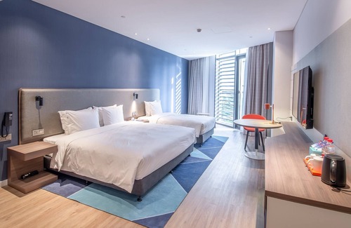 Chongchuan Hotel | Holiday Inn Express Nantong City Center, An Ihg Hotel