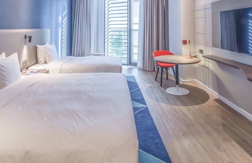 Chongchuan Hotel | Holiday Inn Express Nantong City Center, An Ihg Hotel