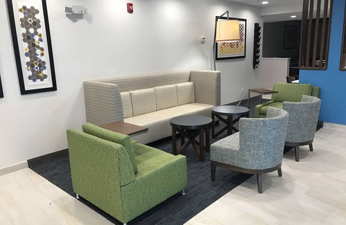 Rural Estates Hotel | Holiday Inn Express Naples South I-75 by IHG
