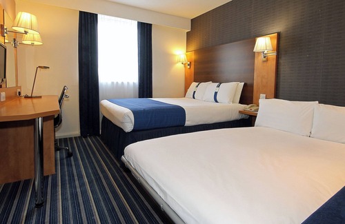 Nuneaton Hotel | Holiday Inn Express Nuneaton by IHG