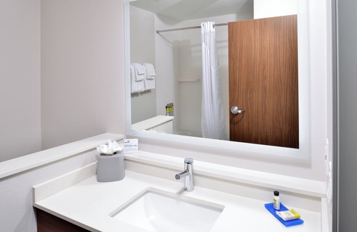 Orlando Hotel | Holiday Inn Express Orlando – South Park by IHG