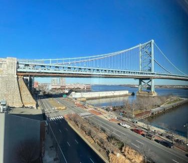 Old City Hotel | Holiday Inn Express Philadelphia Penn's Landing by IHG