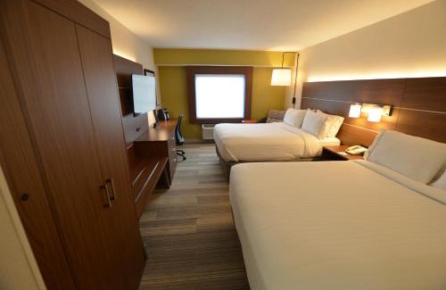 Bridgeville Hotel | Holiday Inn Express Pittsburgh-Bridgeville by IHG