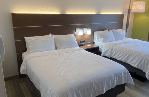 Princeton Hotel | Holiday Inn Express Princeton by IHG