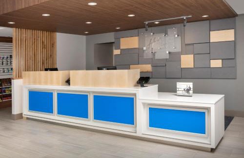 Puyallup Hotel | Holiday Inn Express Puyallup by IHG