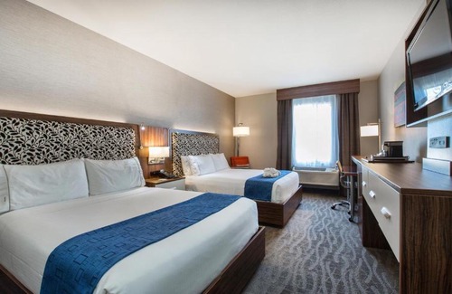 Staumbaugh Heller Hotel | Holiday Inn Express Redwood City Central by IHG
