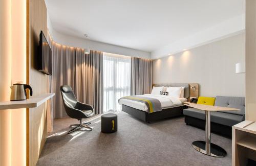 Tajecina Hotel | Holiday Inn Express - Rzeszow Airport by IHG