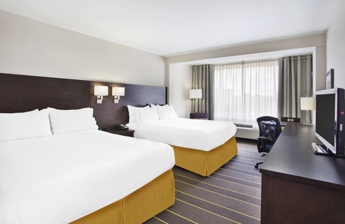 Algoma District Hotel | Holiday Inn Express Sault Ste Marie by IHG