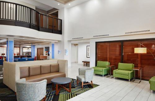 Southside Hotel | Holiday Inn Express & Suites Jacksonville South East - Medical Center Area by IHG