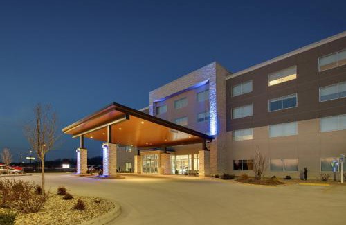 Mount Vernon Hotel | Holiday Inn Express & Suites - Mount Vernon by IHG