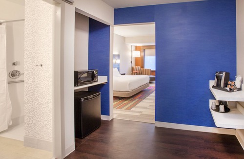 Noblesville Hotel | Holiday Inn Express & Suites Indianapolis NE - Noblesville by IHG