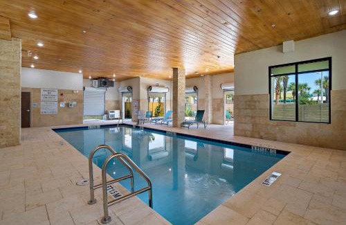 Vilano Beach Hotel | Holiday Inn Express St. Augustine - Vilano Beach by IHG