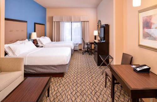 Wichita Falls Hotel | Holiday Inn Express & Suites Wichita Falls by IHG