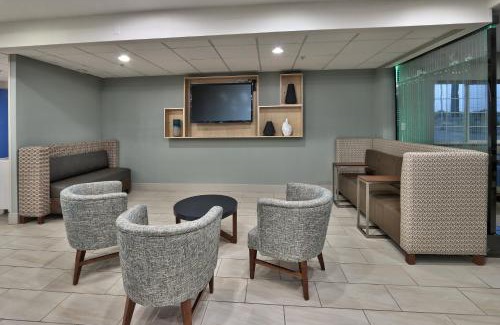 Santa Rosa Hotel | Holiday Inn Express Santa Rosa by IHG