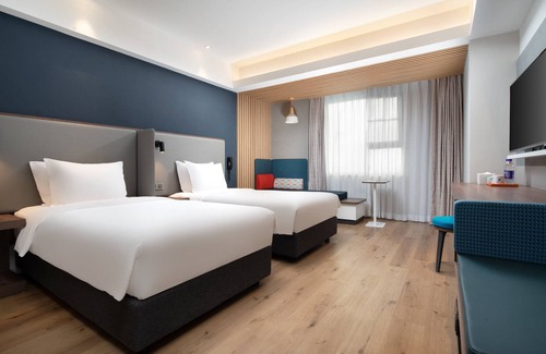Tianya District Hotel | Holiday Inn Express Sanya Bay by IHG