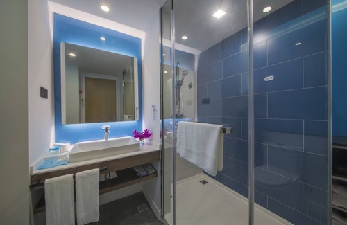 Jinshan Hotel | Holiday Inn Express Shanghai Jinshan by IHG