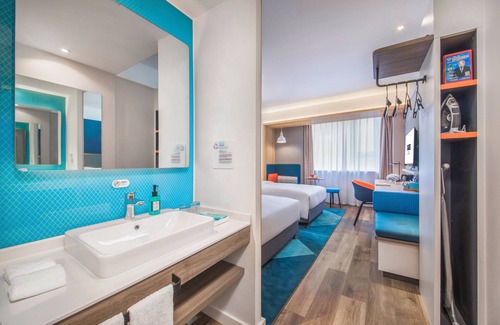 Jiading Hotel | Holiday Inn Express Shanghai Jiading Center by IHG