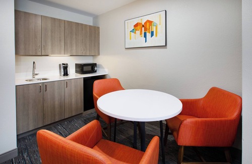 Tyrone Hotel | Holiday Inn Express Silver City by IHG