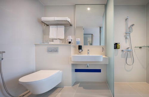 Marine Parade Hotel | Holiday Inn Express Singapore Katong by IHG