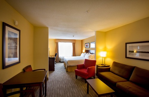 New Glasgow Hotel | Holiday Inn Express Stellarton by IHG