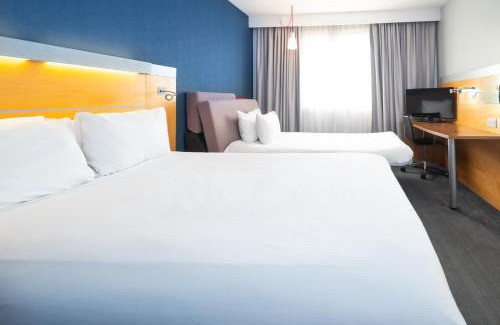 Stevenage Hotel | Holiday Inn Express Stevenage by IHG