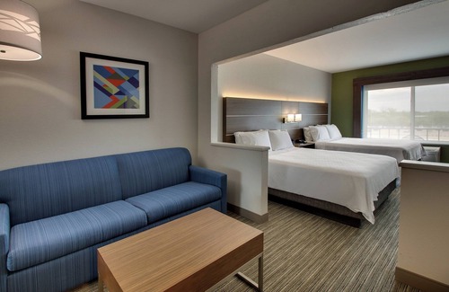 Carson City Hotel | Holiday Inn Express & Suites Carson City by IHG