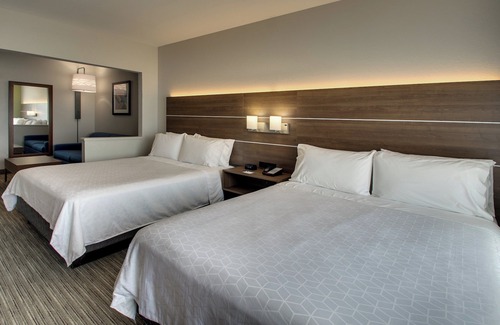 Carson City Hotel | Holiday Inn Express & Suites Carson City by IHG