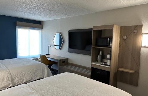 Eden Prairie Hotel | Holiday Inn Express & Suites Eden Prairie - Minneapolis by IHG