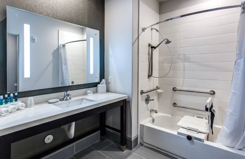 Gatesville Hotel | Holiday Inn Express & Suites Gatesville - N. Ft Hood by IHG